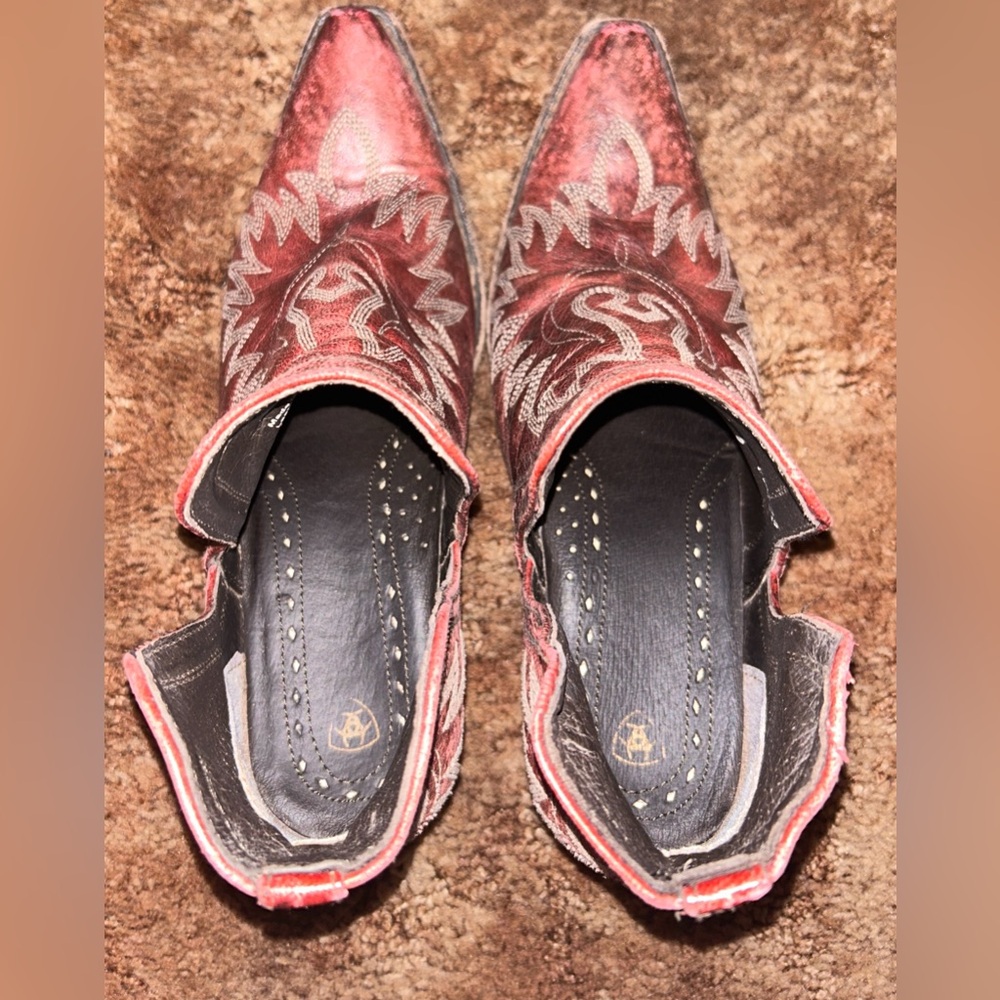 Women’s Ariat Dixon Booties
